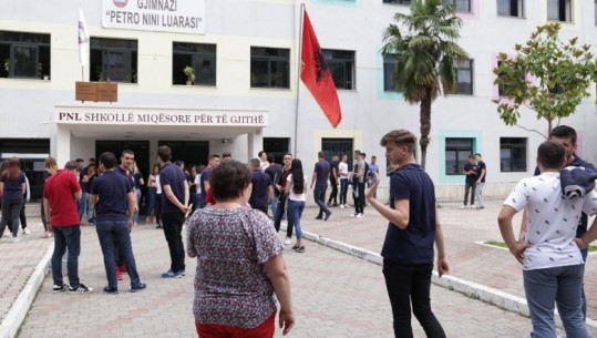 Sot provimi i fundit i Maturës Shtetërore,  37-mijë maturantë u testuan në lëndët me zgjedhje