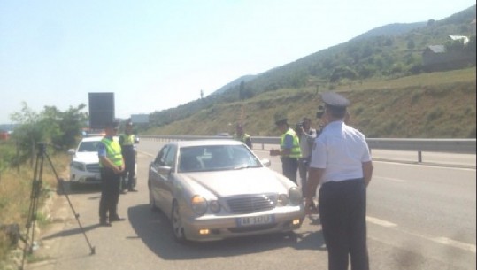 Policia e Kosovës dhe Shqipërisë bashkë në patrullime deri më 31 gusht