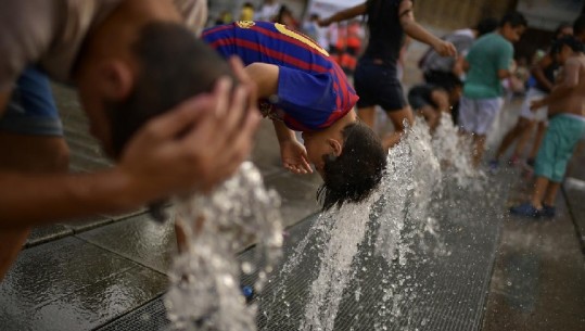 Thyhet rekordi i temperaturave në Lisbonë, termometri shënon 44 gradë celcius