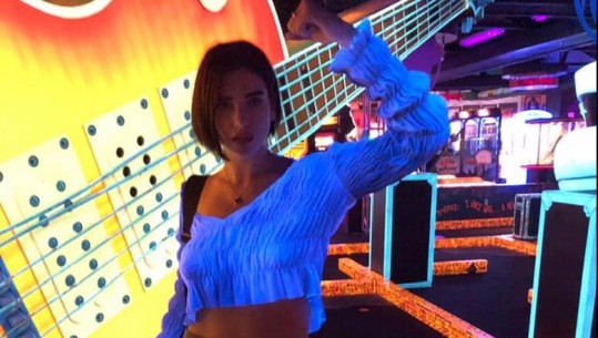 Super ylli Dua Lipa sërish në Las Vegas, ja dy arsye (Foto)