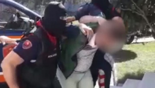 I dënuar në Itali për trafik heroine, arrestohet në Durrës 53-vjeçari me tre emra (VIDEO)