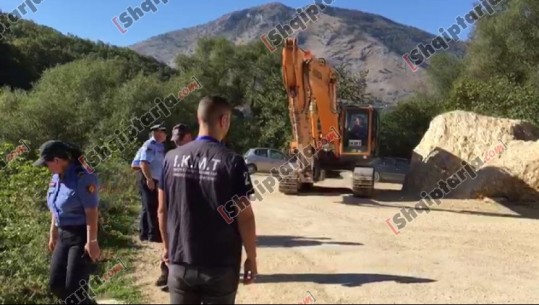 'Syri i Kaltër' pastrohet nga lokalet pa leje, Punëtorët: Kush merr tokën, prapa kokës e ka (VIDEO-FOTO)