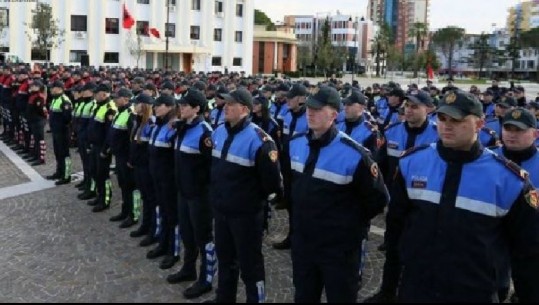 Gallata me testin e policisë për gradën 'Kryekomisar', edhe kandidat, edhe mbikëqyrës (Dokumenti)