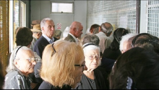 Shpërblimi 5 mijë lekë për pensionistët, ja kur do të shpërndahet (Datat)