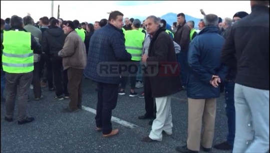 Dita e 3-të e protestave/ Qytetarë të mbështetur nga PD bllokuan rrugët në Fushë Krujë, Shkodër e Lushnje (VIDEO)