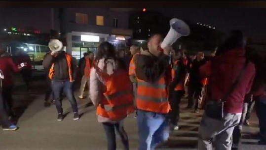 Dita e 55-të e protestës/ Banorët e 'Unazës së Re' kanë 6 kërkesa: Anuloni projektin, plotësoni kërkesat e studentëve