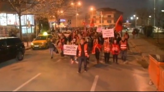 ‘Ndryshimet e qeverisë së Ramës ishin të kota’, banori i Astirit në protestën e Diasporës