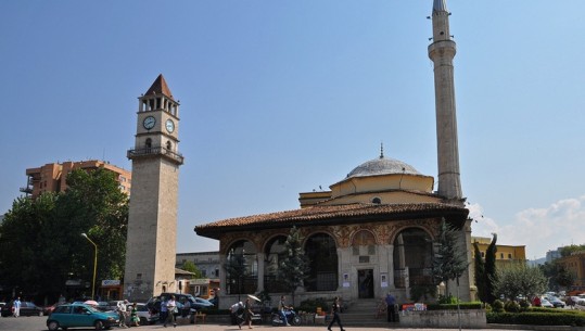 Xhamia e Et'hem Beut/ Projekti restaurues i vitit ’30, një tarracë në vend të çatisë së hajatit 