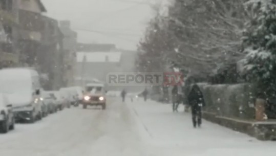 Pamjet, rikthehen reshjet e borës në Kukës