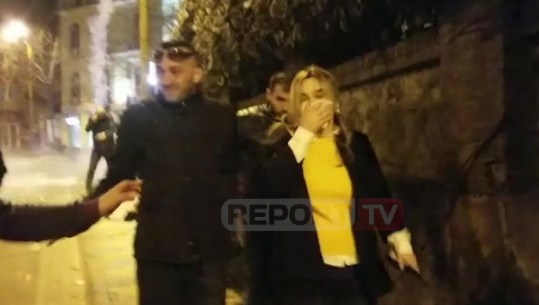 VIDEO/ Momenti kur Monika Kryemadhi vrapon pas hedhjes së gazit lotsjellës