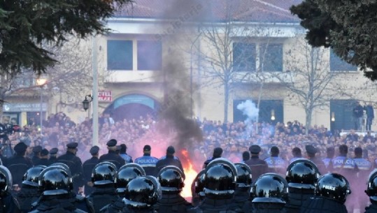 Protesta çdo të enjte! A do të ketë tubim nesër opozita e bashkuar?