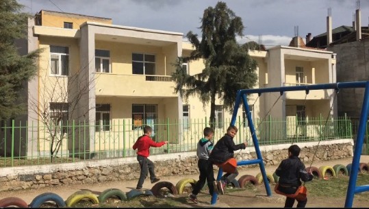 Nuk miratohet buxheti në Prrenjas, probleme në kopshte dhe çerdhe