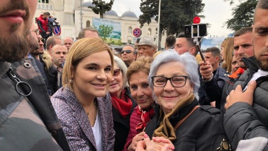 Kryemadhi - Ramës: Shqiptarët ngrihen dhe të thyejnë turinjtë kur i do qejfi