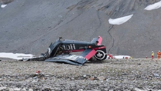 Francë, përplasen dy avionë, vdesin turistët anglez