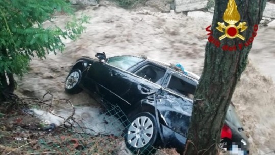 Moti i keq shkakton kërdi në Itali, rrufeja vret atleten, një gruaja vdes në makinë e një burrë gjendet i mbytur (VIDEO)