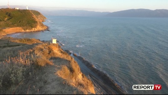 ‘Kujdes, plazh i rrezikshëm, mos notoni’! Porto Nova tërheq turistët e huaj:  Jemi të mahnitur