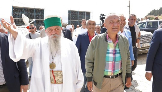 Meta nga pelegrinazhi në malin e Tomorrit:  Abaz Aliu të na japë forcë për një Shqipëri më të drejtë