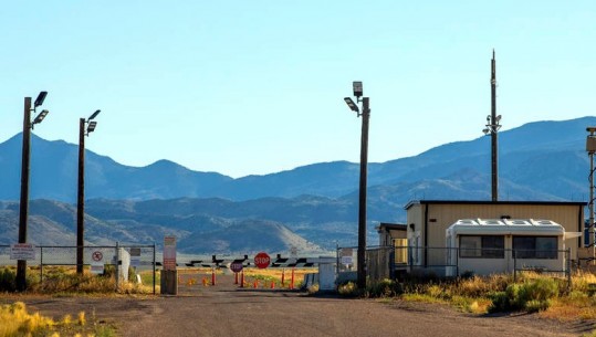 Nevada, 2 milion persona do të shkojnë për të ‘takuar’ UFO-t në zonën 51