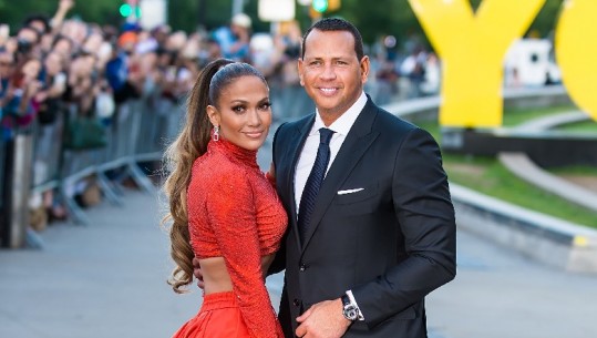 Mahnitëse! Brenda fejesës së JLo dhe Alex Rodriguez, çifti shkëlqeu (FOTO)