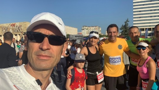 Nga Ledion Liço e Redi Jupi, tek bukuroshet seksi të ekranit, ja kush garoi sot në Maratonën e Tiranës/ FOTO