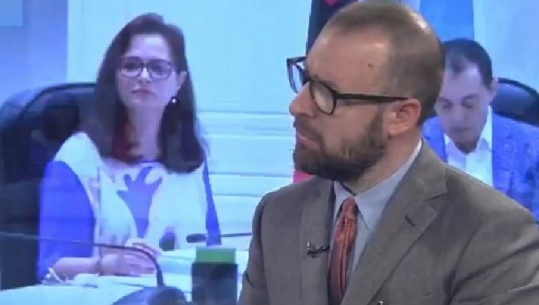 A do të shkojë në burg Agim Kajmaku? Avokati në Report Tv: Do t'i shkojmë të vërtetës deri në fund! Nuk ka asnjë përgigje nga Greqia