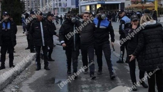 Sulmuan me gurë dhe bomba molotov policinë, 26 banorë të Astirit në hetim