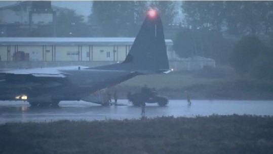 Avionët amerikanë 'testojnë' bazën ajrore të Kuçovës, 