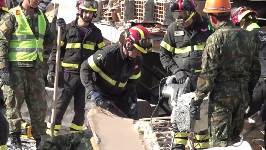 Zjarrfikësi italian: I shokuar nga situata e rëndë dhe i mrekulluar nga mikpritja e shqiptarëve