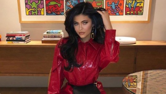 22-vjeçarja më e pasur në botë, Kylie Jenner dhuron 1 milion dollarë për Australinë