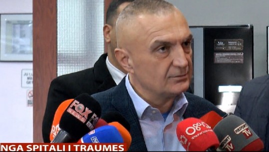 Meta viziton në Spitalin e Traumës 16-vjeçaren e mbijetuar nga Bulqiza: Do jem pranë tyre në këtë dhimbje të pangushëllueshme (VIDEO)