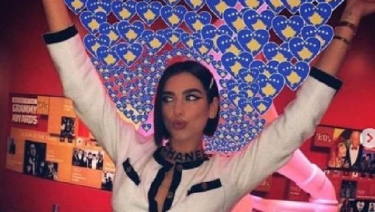 Dua Lipa uron Kosovën për Ditën e Pavarësisë: Një komb një flamur!