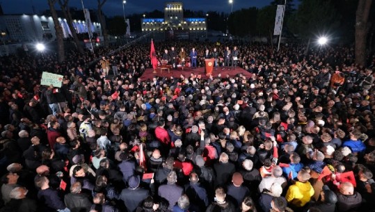 'New York Times' shkruan për tubimin e Metës: Opozita mbështet protestën kundër qeverisë