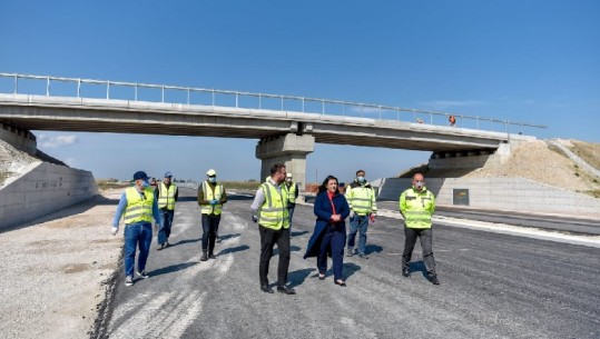 Koronavirusi shtyn afatin për përfundimin e bypass-it të Fierit, Balluku: Kantieret hapur, masa për punonjësit