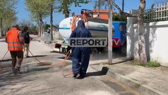 Harta u zgjerua me 6 raste të reja në Fier, nis dezinfektimi i ambienteve të frekuentuara nga ata (VIDEO)