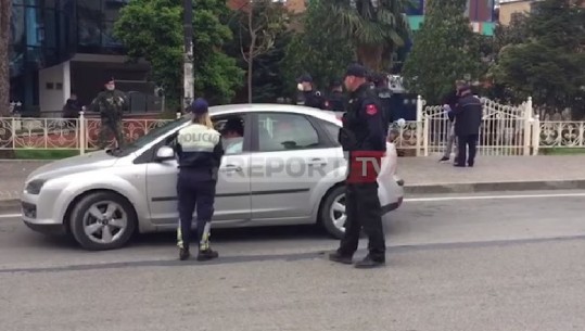 Zgjatet fasha e orarit, shtohen kontrollet! Policia kalon 'në sitë' qytetarët dhe mjeteve (VIDEO)