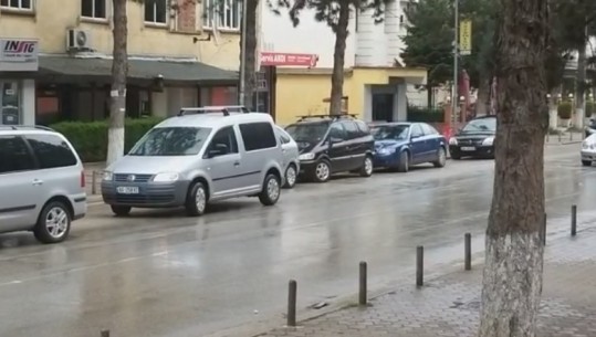 Shiu fut në shtëpi kuksianët, qytetarët friksohen edhe nga rasti i parë me COVID-19 në këtë bashki