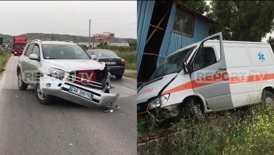 Autoambulanca bosh përplaset me Toyotën në aksin Patos-Fier, përfundon në kapanon (VIDEO)