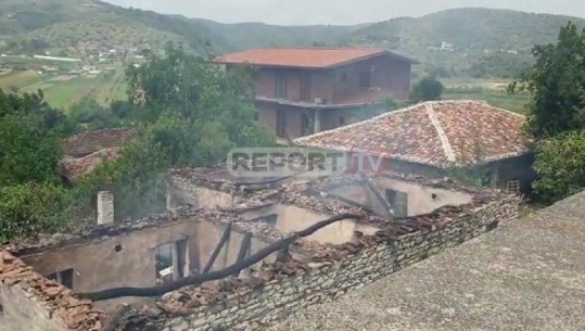 Berat- Shkrumbohet banesa/ Shpëtojnë mrekullisht 2 banorët...shkak dyshohet një shkëndijë elektrike (VIDEO)