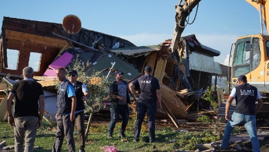 Shembja e bizneseve pa leje nga IKMT në Velipojë, vihen nën hetim 6 persona, kundërshtuan policinë