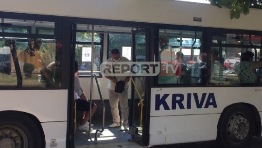 Pas 4 muajsh nis punën transporti urban në Elbasan, ka qytetarë që nuk mbajnë maska (VIDEO)