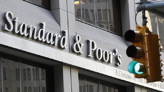 Standard & Poor’s vlerëson ekonominë shqiptare me B+: OK për reformat, rritje ekonomike prej 5% deri në fund të 2021