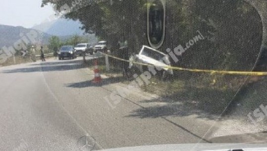 'Ford'-i me targa italiane bie në kanal në Orikum, ndërron jetë në vend 65-vjeçari (FOTO)