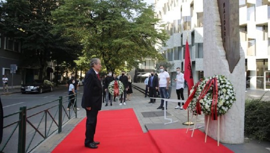 Publikoi fotot me Azem Hajdarin, Berishës i zbulohen skandalet: Të vret natën dhe të qan ditën