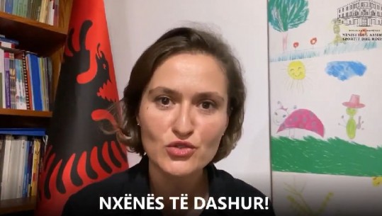 Shahini uron nisjen e vitit të ri shkollor: Nëse mbyllet ndonjë klasë apo shkollë për shkak të COVID-19 vihet në zbatim plani B, dhënia e leksioneve në televizion 