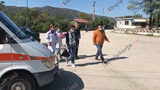 Ambulanca mbërrin pranë naftëtarëve në grevë! Ata refuzojnë kurimin (VIDEO)