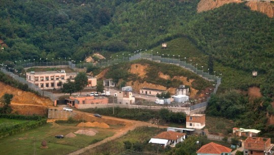 COVID-19 edhe në Bënçë të Tepelenës, 5 të burgosur të infektuar, transportohen urgjent për në burgun Shën Kollit