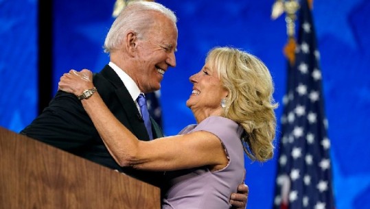  Historia e Zonjës së Parë Jill Biden/ Nga auditoret e universiteteve në Shtëpinë e Bardhë