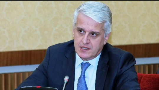 Majko: Kontradikta në deklaratat e përfaqësuesve të KQZ-së, ndryshimi i Kodit Zgjedhor e ka bërë votën e emigrantëve detyrim ligjor