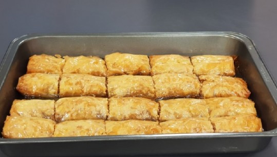 Mini bakllava me arra dhe mollë nga zonja Vjollca