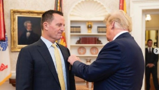 Trump dekoron me medalje Richard Grenell, të dërguarin e posaçëm për marrëveshjen Kosovë-Serbi